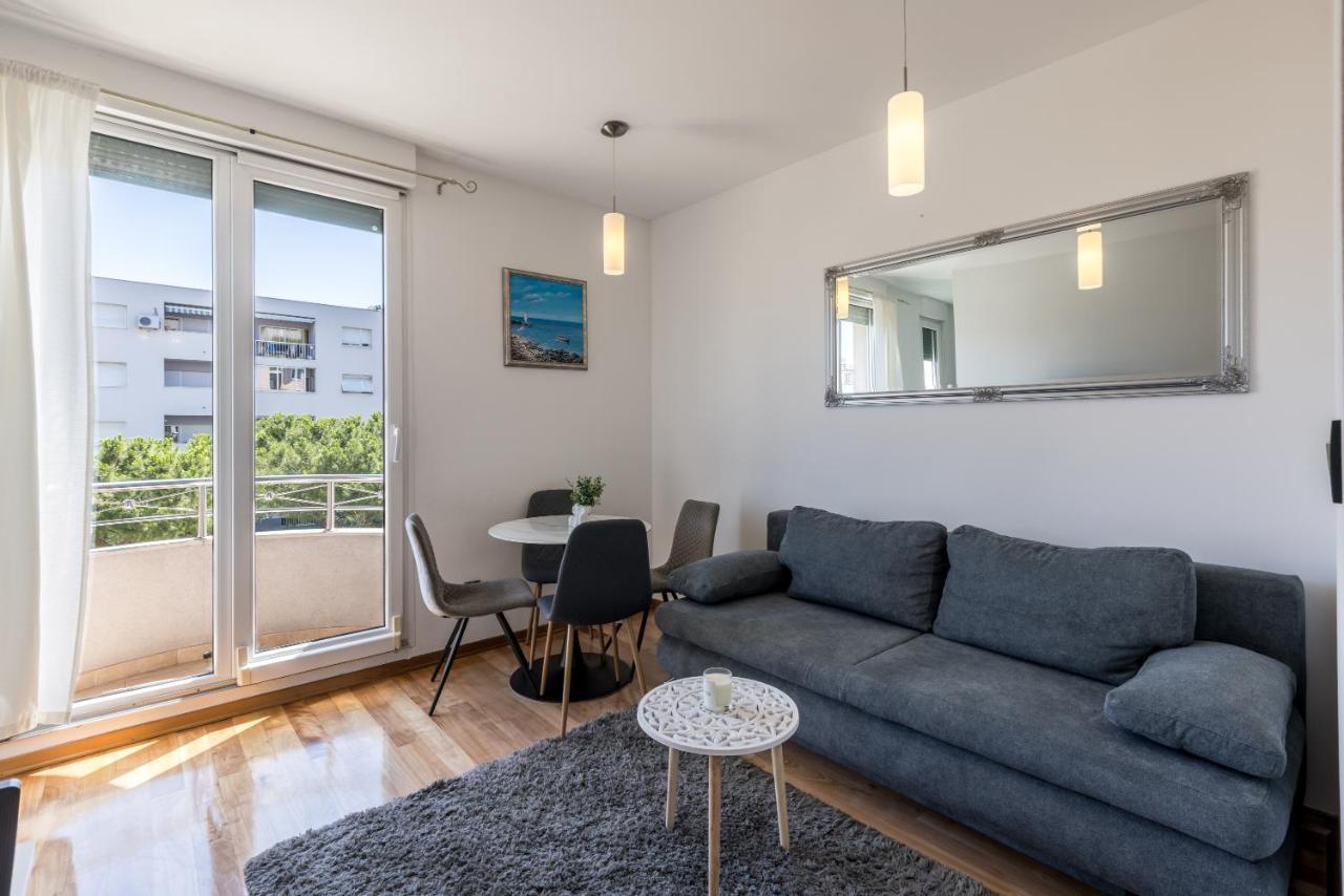 Apartment Split Karoglan Εξωτερικό φωτογραφία