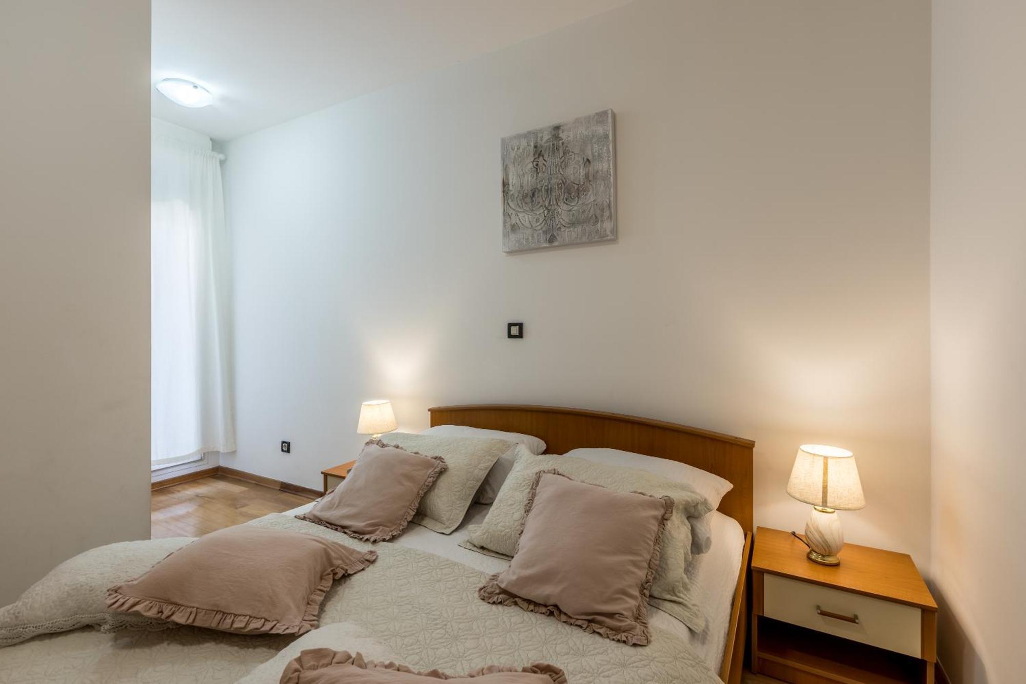 Apartment Split Karoglan Εξωτερικό φωτογραφία